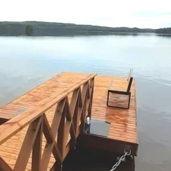 Laituripenkki selkänojalla Savorak, eri värejä