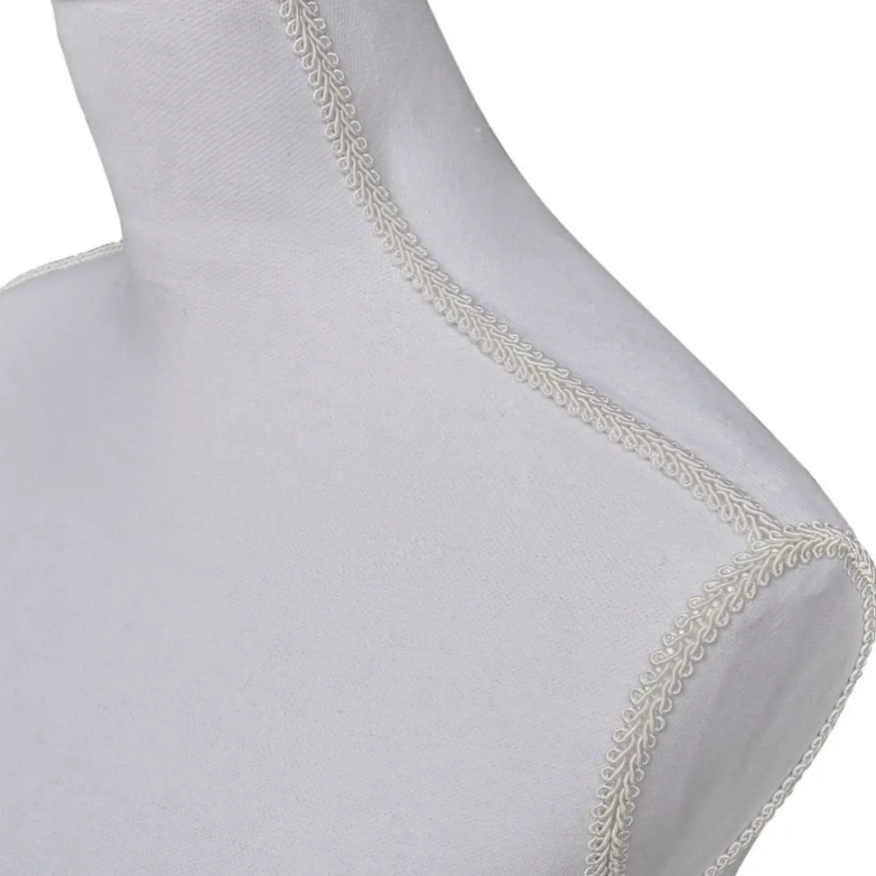 Mallinukke naisen torso valkoinen