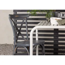 Parvekeryhmä Venture Home, 70x70cm beige Borneo-pöytä + 2 mustaa Tablas-tuolia
