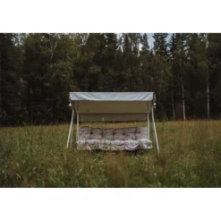 Pihakeinu Varax Riviera, 3:n istuttava, valkoinen teräsrunko, 51B-pehmuste, sisältää katoksen