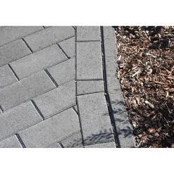 Pihakivi Lakka 60 278 x 138 mm punainen