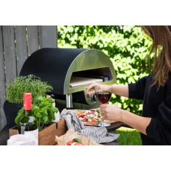 Pizzauuni Venture Home Sentosa, kaasulämmitteinen, musta