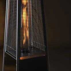 Terassilämmitin Fornorth Pyramid, 13kW kaasukäyttöinen, rosteri