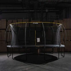 Trampoliini Stratos Ø3.66m turvaverkolla